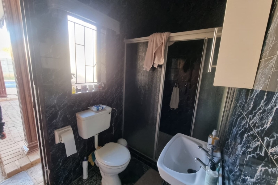 3 Bedroom Property for Sale in La Hoff North West